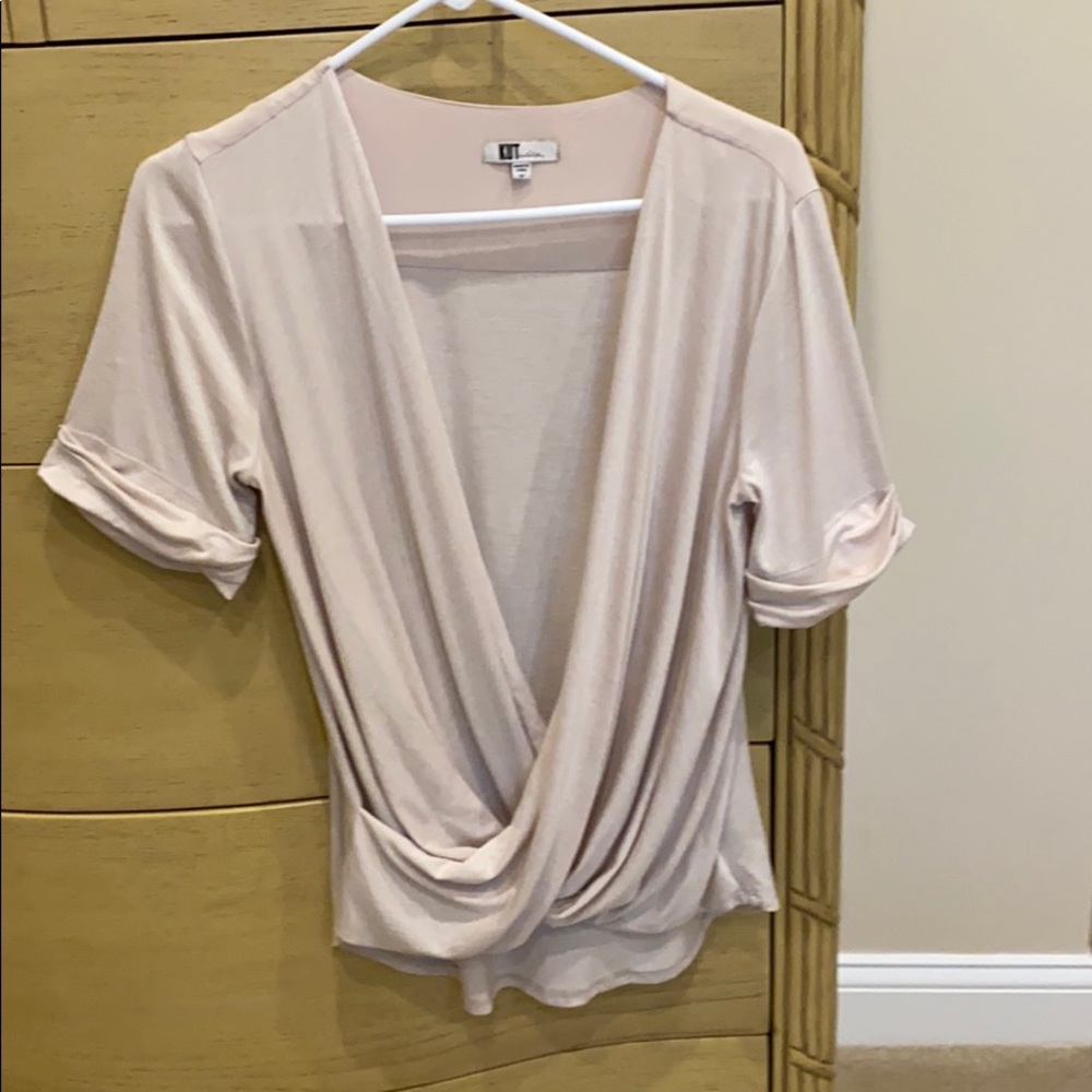 Kut from the kuth wrap top
